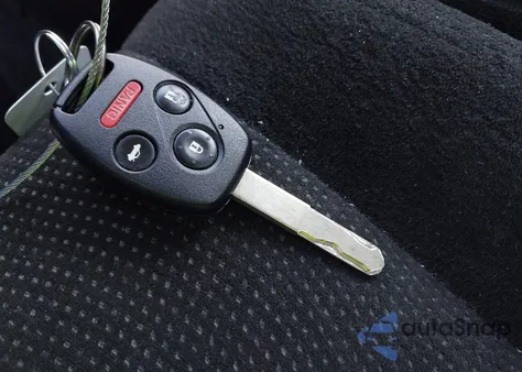 2010 Honda Accord 2.4 Ex из США, поврежденный, VIN 1HGCP2F74AA091568